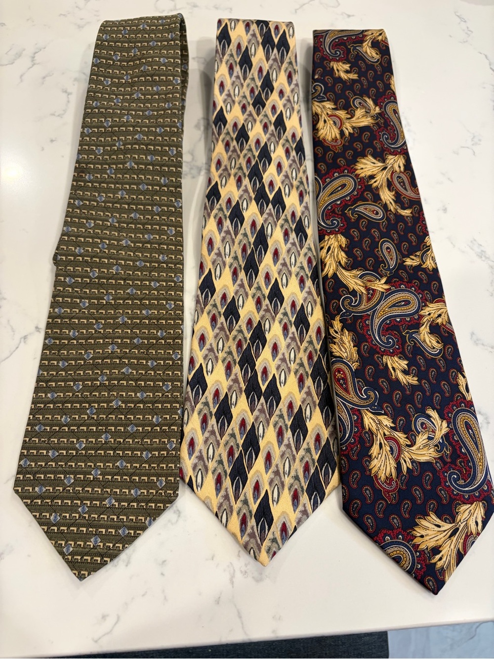 Classic Men's Silk Tie - Multicolor Patterns (Set of 3)